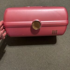 Kit & Caboodle Carrying Cae